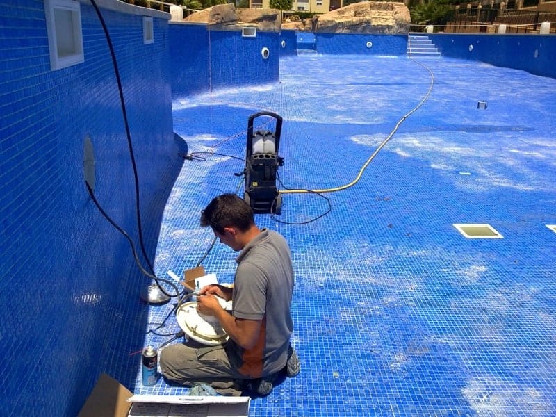 reparacion-de-fugas-en-piscinas (1)